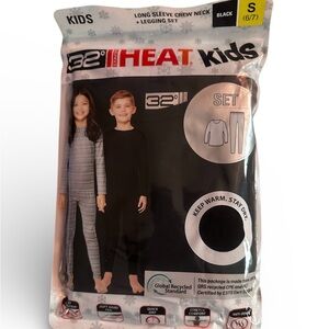 32 Degrees Kids Black Long Sleeve Crew Neck Set
